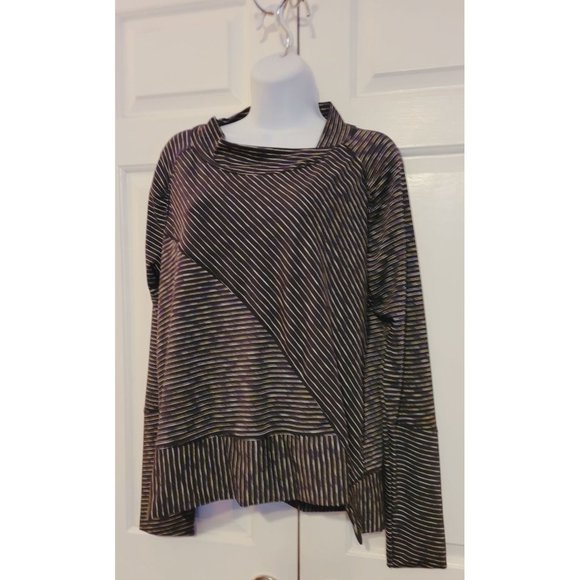 Prana Alicia Pullover Top Green/Black Size  XL - Picture 8 of 9